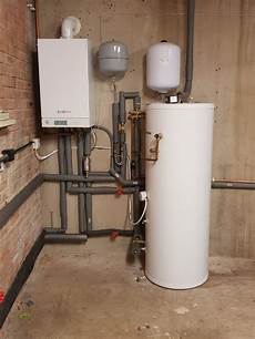 Central heating boiler